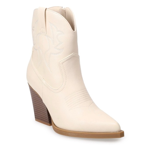 SO Shoes - NIB SO Tapanga Short Western Boot White Size 9.5